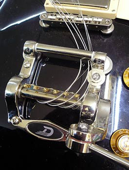 Duesenberg Tremolo Adapter für Les Paul